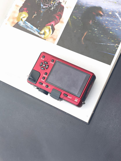 Used Panasonic Lumix GF-1 red body Digital Camera [JPN only, No charger]