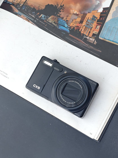 Used Ricoh CX5 black Digital Camera [No charger]