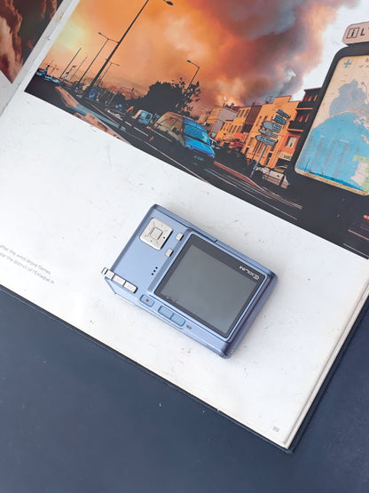 Used Casio EXILIM EX-S600 blue Digital Camera