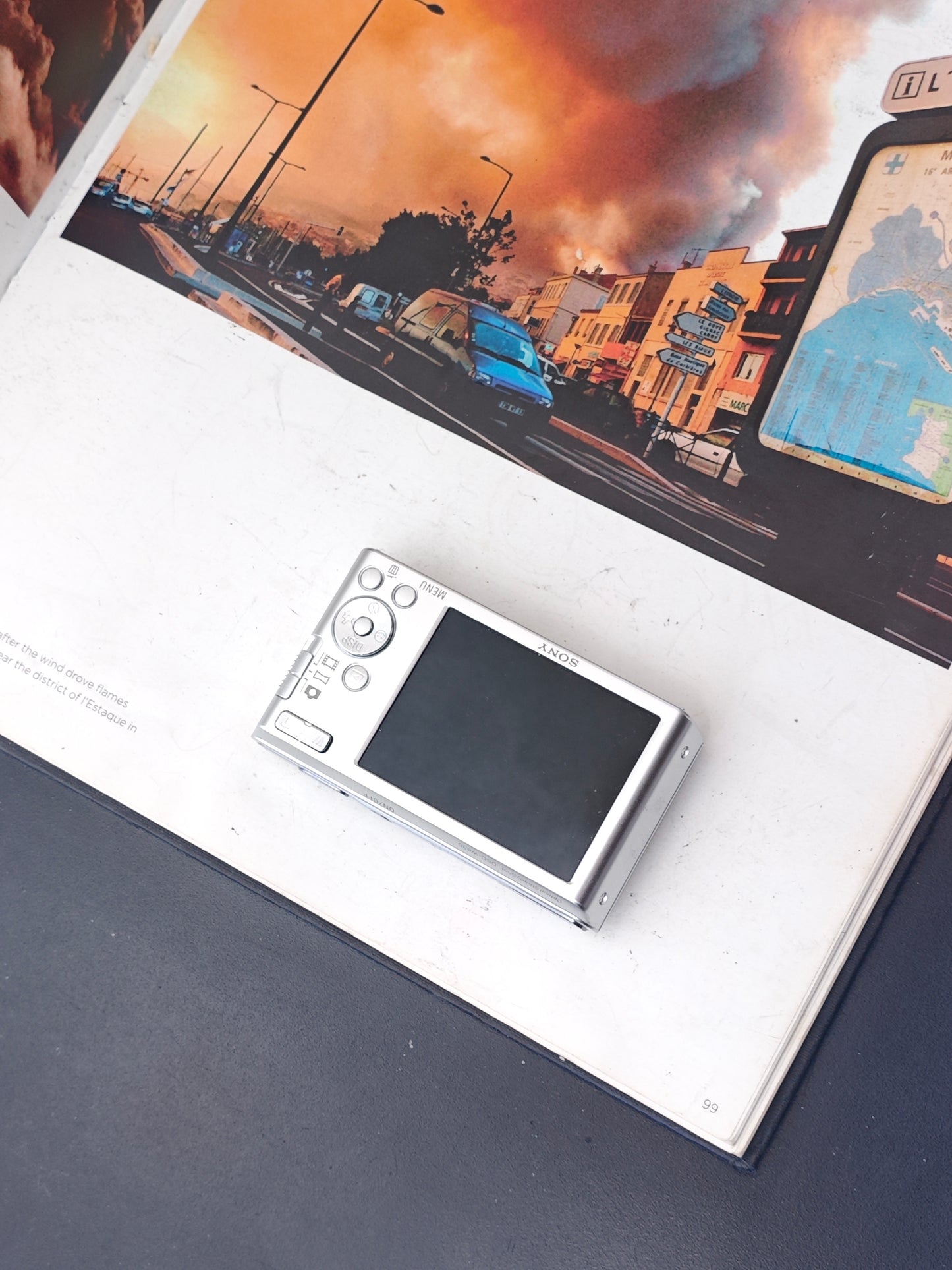 Used Sony Cyber-shot DSC-W830 silver Digital Camera [JPN only, No charger] #0004538
