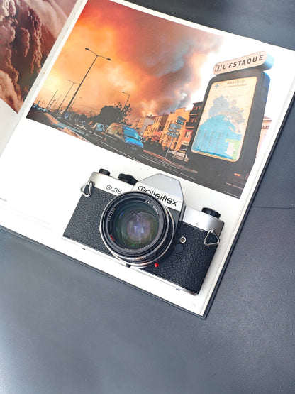 *READ* Rolleiflex SL35 with Carl Zeiss Planar 50mm F1.4 HFT