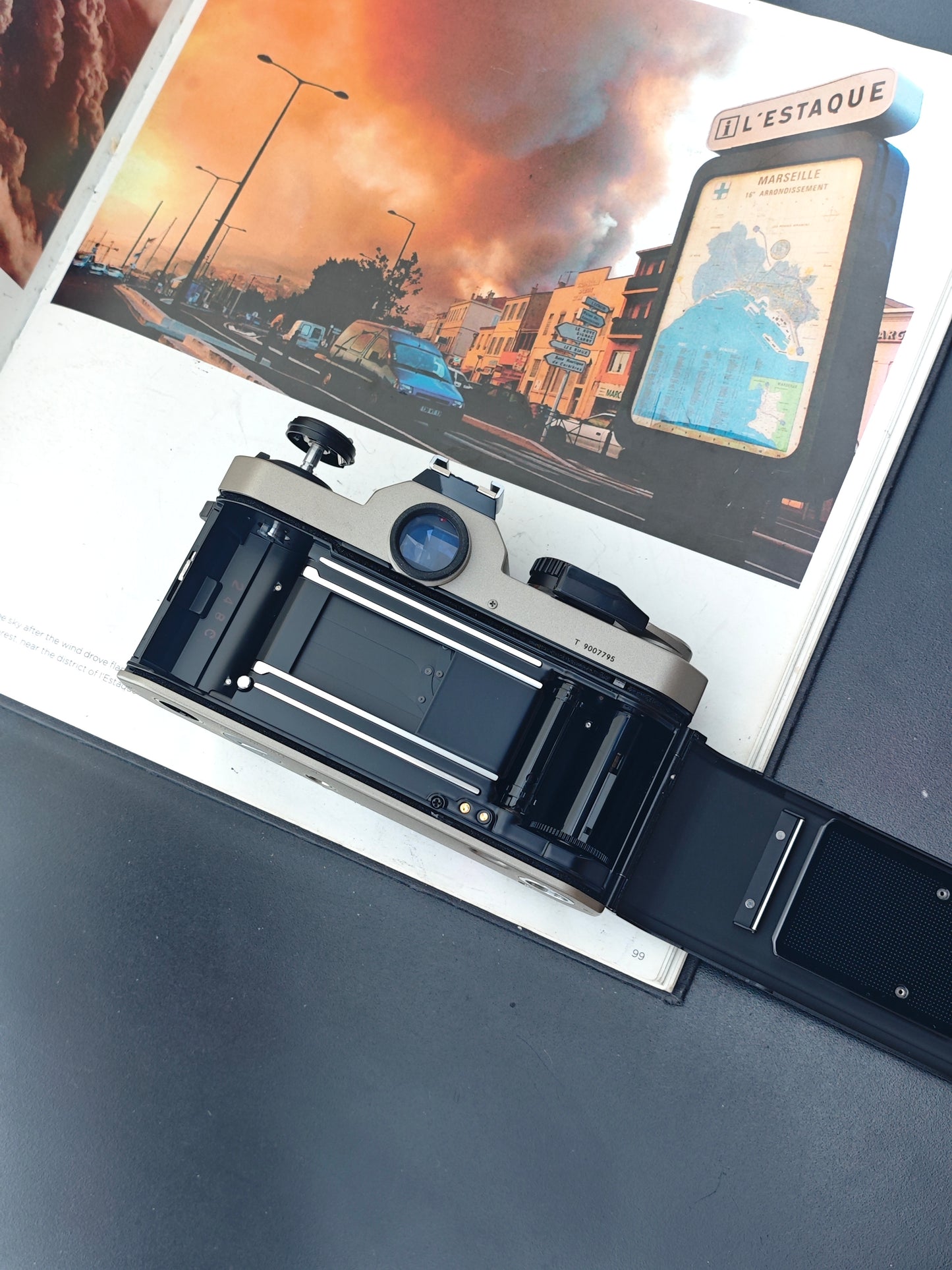 Nikon FM2/T body