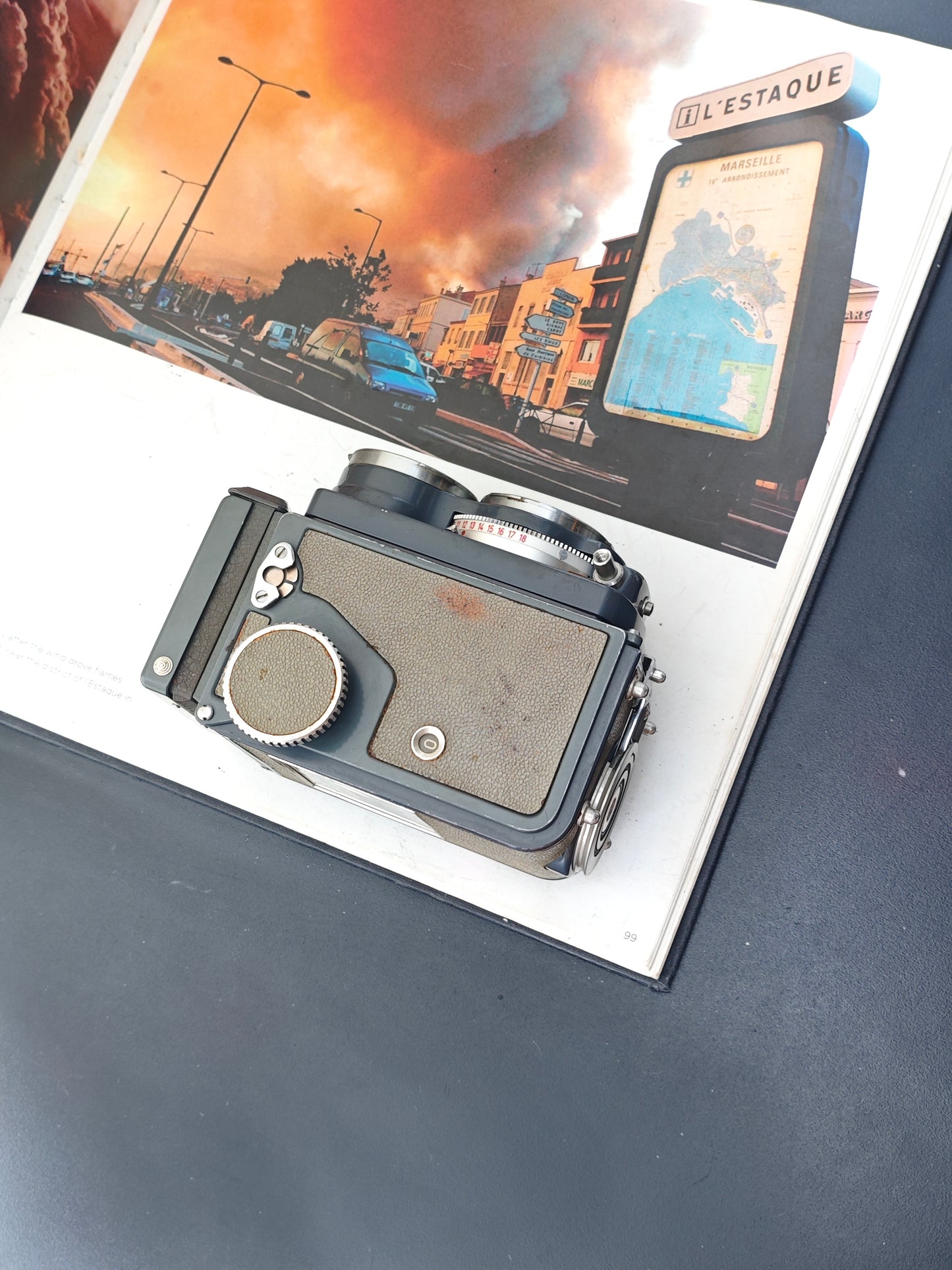 Rolleiflex 4x4 Baby Gray (Film 127)