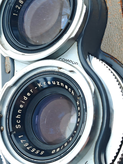 Rolleiflex 4x4 Baby Gray (Film 127)
