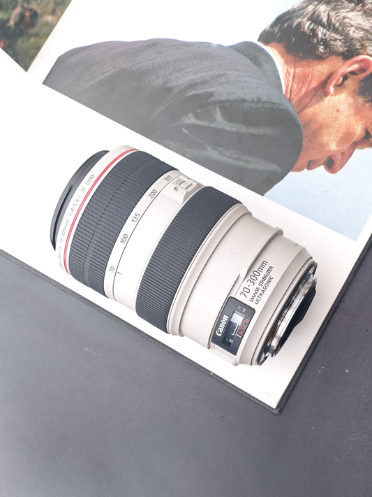 Canon Zoom Lens EF 70-300mm F4-5.6 L IS USM [with box]