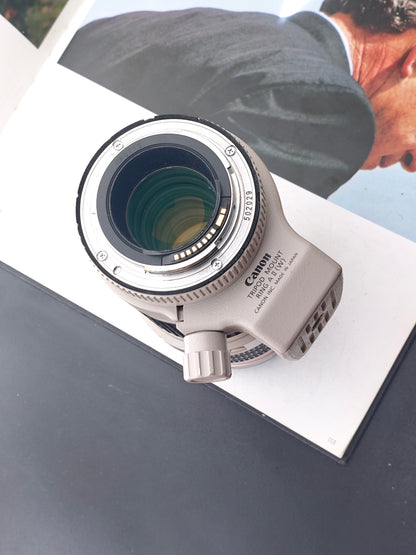 Canon Lens EF 70-200mm F4 L IS USM [with box]