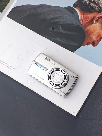 Used Olympus μ830 Digital Camera [No charger, with box]