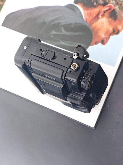 *READ* Contax RTSIII body #002824