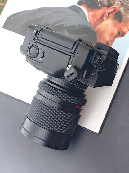 *READ* Contax RTS III with Carl Zeiss Vario-Sonnar 35-135mm F3.3-4.5 T* MMJ
