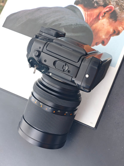 *READ* Contax RTS III with Carl Zeiss Vario-Sonnar 35-135mm F3.3-4.5 T* MMJ