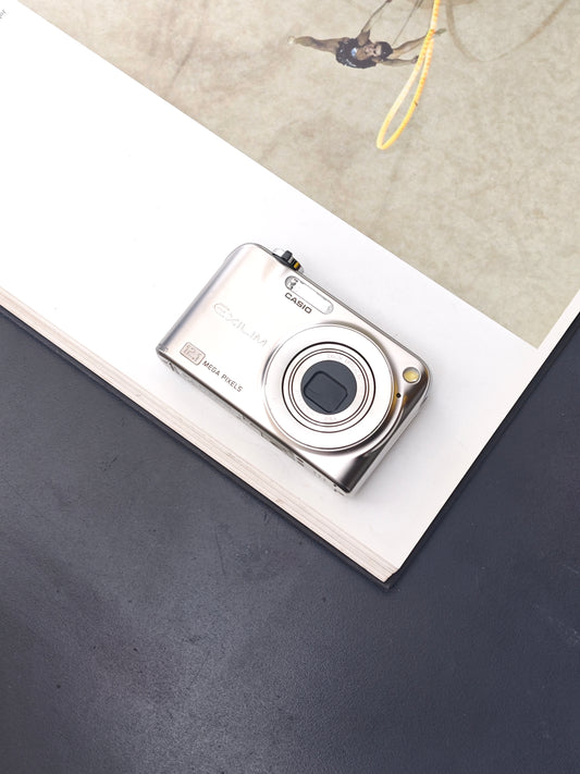 Used Casio EXILIM EX-Z1200 silver Digital Camera [with box]