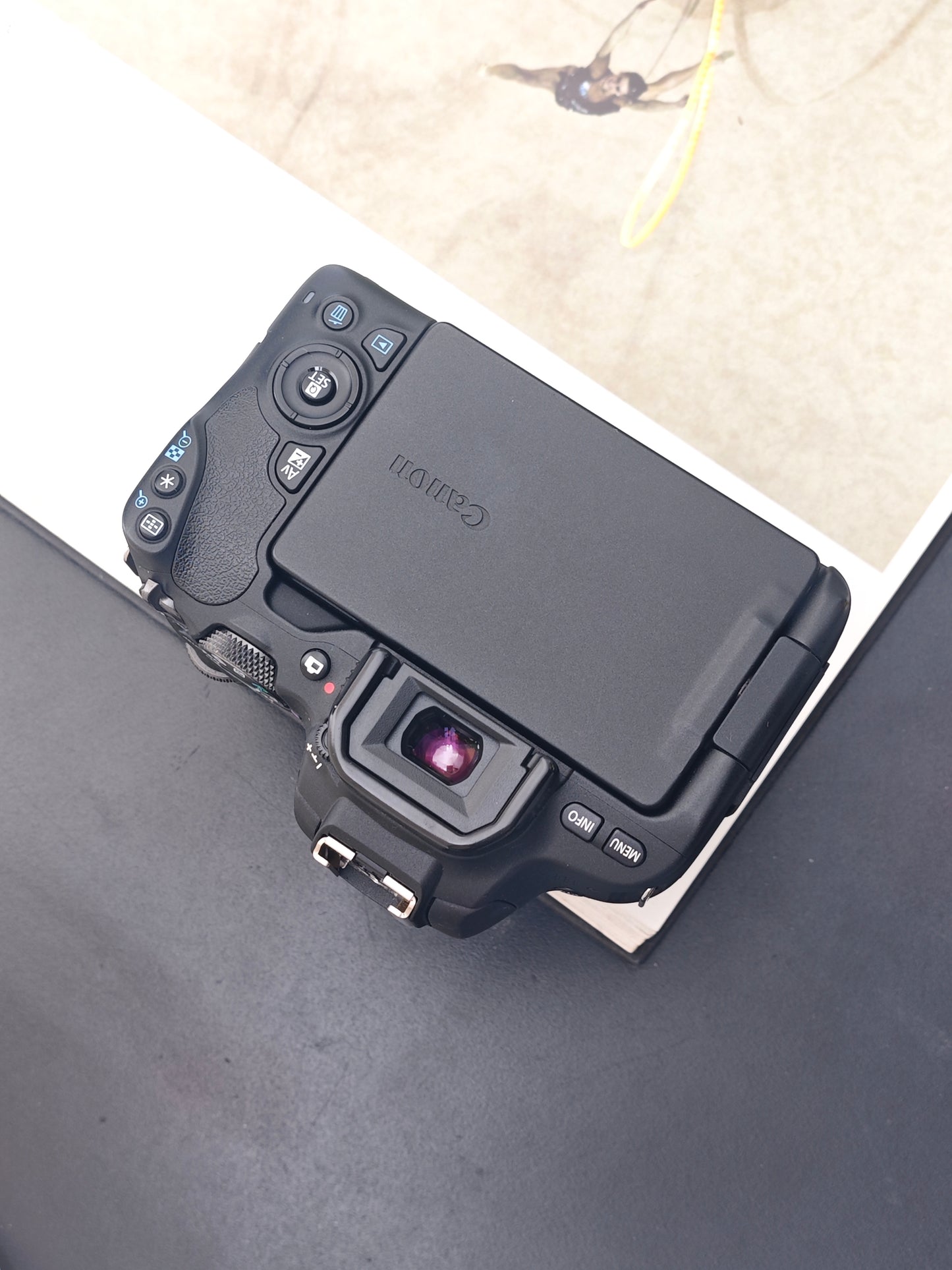 Used Canon EOS Kiss X9 with Canon EF-S 18-55mm F4-5.6 Digital Camera [No charger] #131071046131