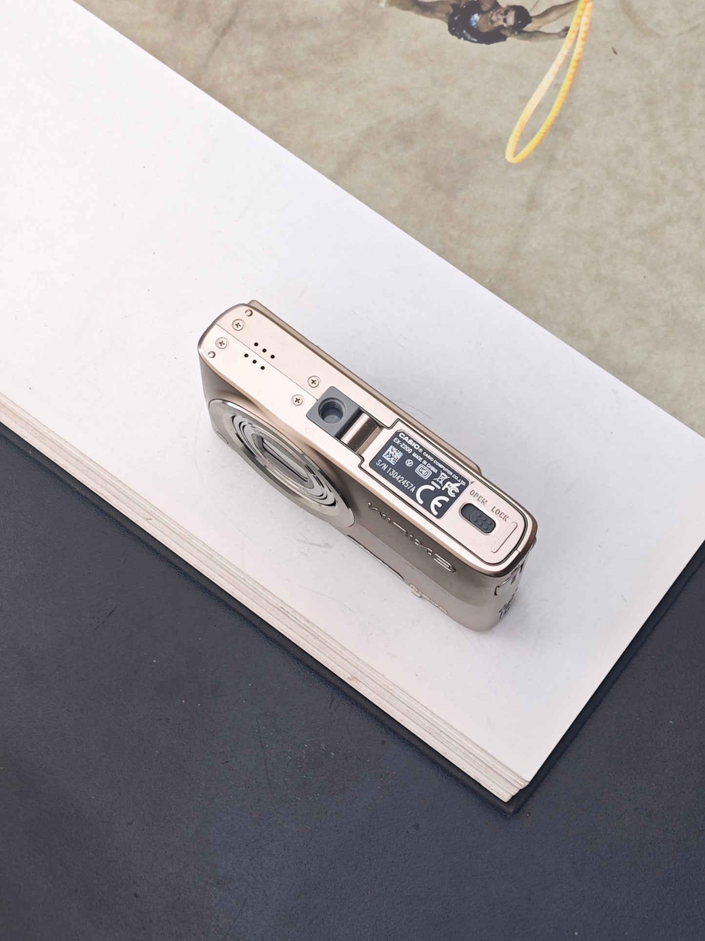 Used Casio EXILIM EX-Z200 gold Digital Camera [No charger] #13042457A