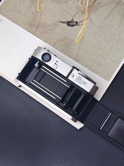 *READ* Canon Model 7 body