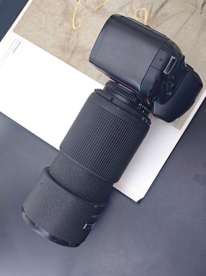 Nikon F90 with Nikon ED AF Nikkor 80-200mm F2.8 D