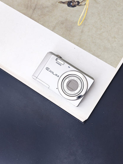Used Casio EXILIM EX-ZS5 silver Digital Camera [with box]