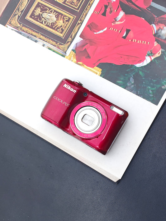 Used Nikon Coolpix L26 red Digital Camera