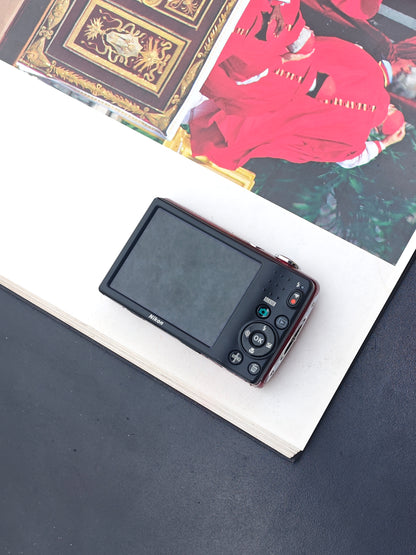 Used Nikon Coolpix L26 red Digital Camera