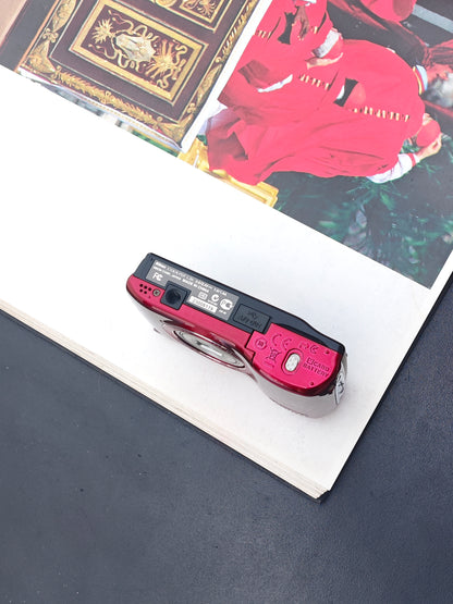 Used Nikon Coolpix L26 red Digital Camera