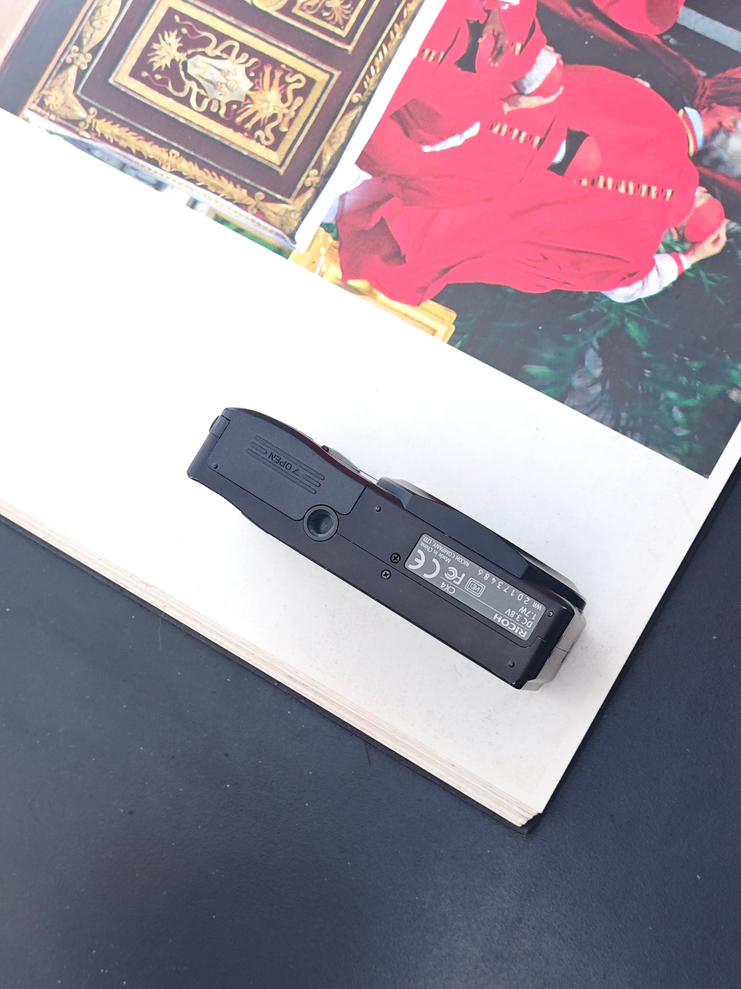 Used Ricoh CX4 black Digital Camera [No charger]