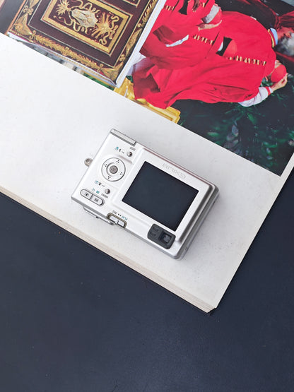 Used Casio EXILIM EX-Z3 Digital Camera [No charger] #1342192