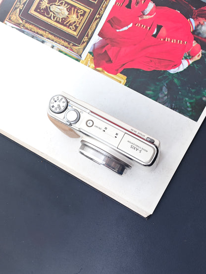 Used Olympus Stylus SH-60 white Digital Camera [No charger]