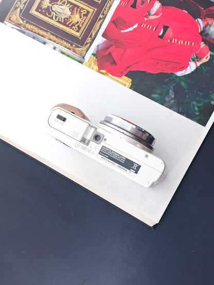 Used Olympus Stylus SH-60 white Digital Camera [No charger]