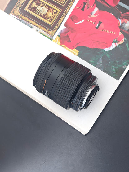 Nikon AF NIKKOR 28-105mm F3.5-4.5 D