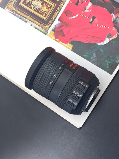 Nikon DX AF-S Nikkor 18-200mm F3.5-5.6 G ED VR #3274459