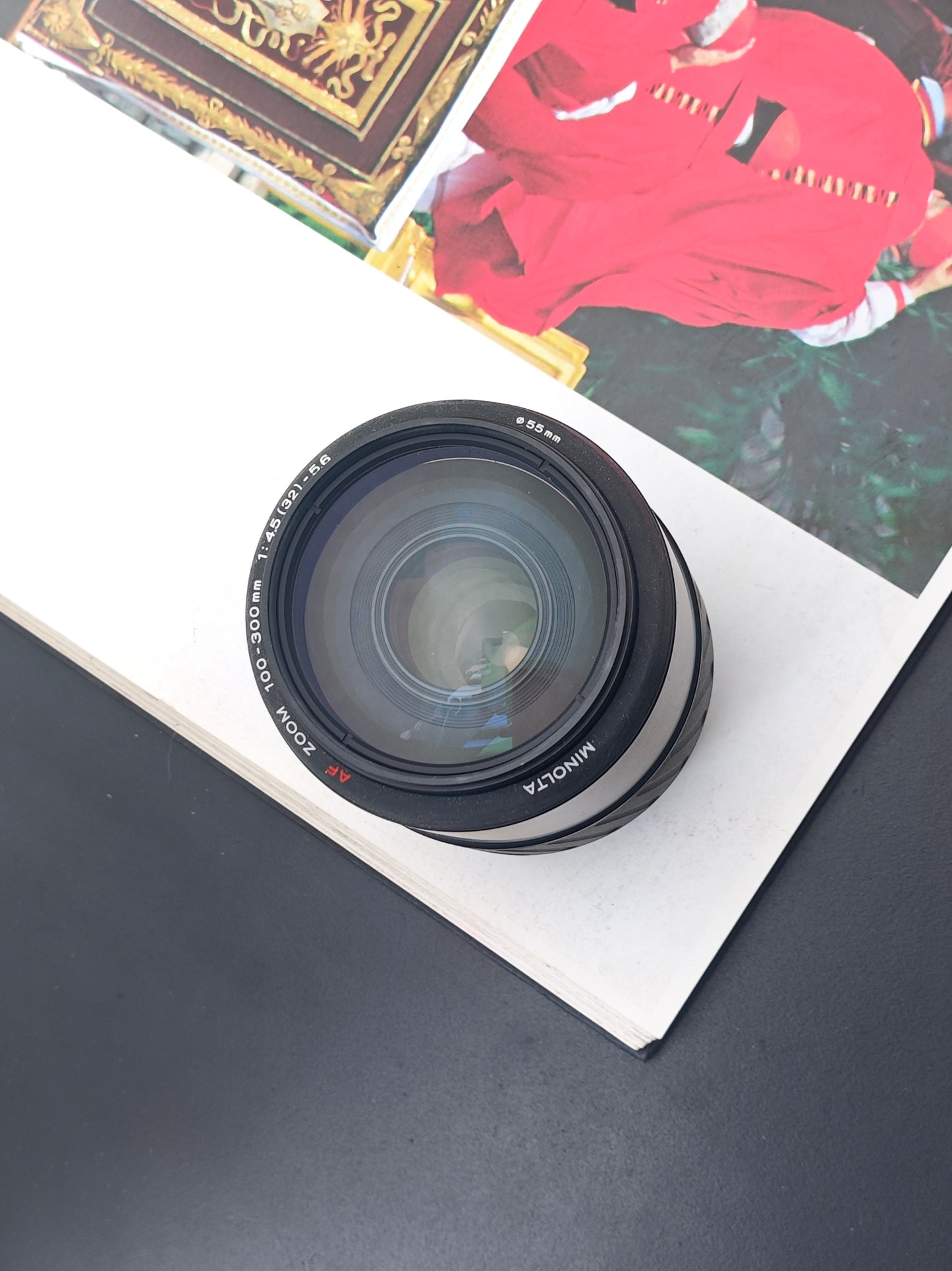 Minolta AF Zoom 100-300mm F4.5-5.6 [A mount]