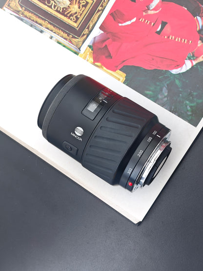Minolta AF Zoom 100-300mm F4.5-5.6 [A mount]