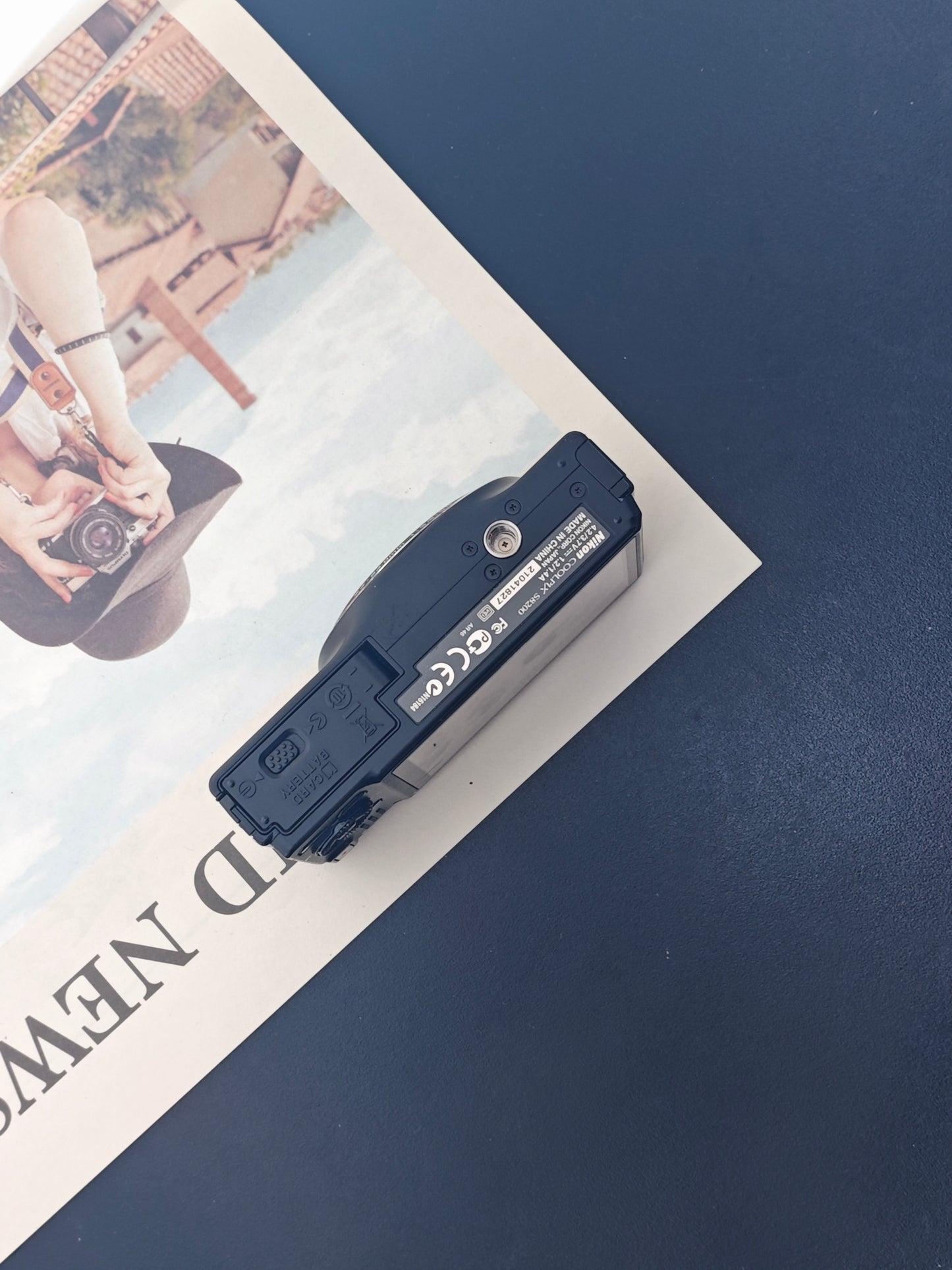 Used Nikon Coolpix S8200 black Digital Camera [No charger, with box]
