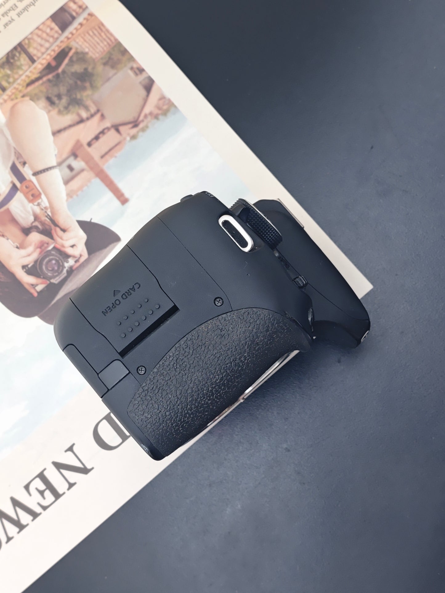 Used Canon EOS Kiss X8i body