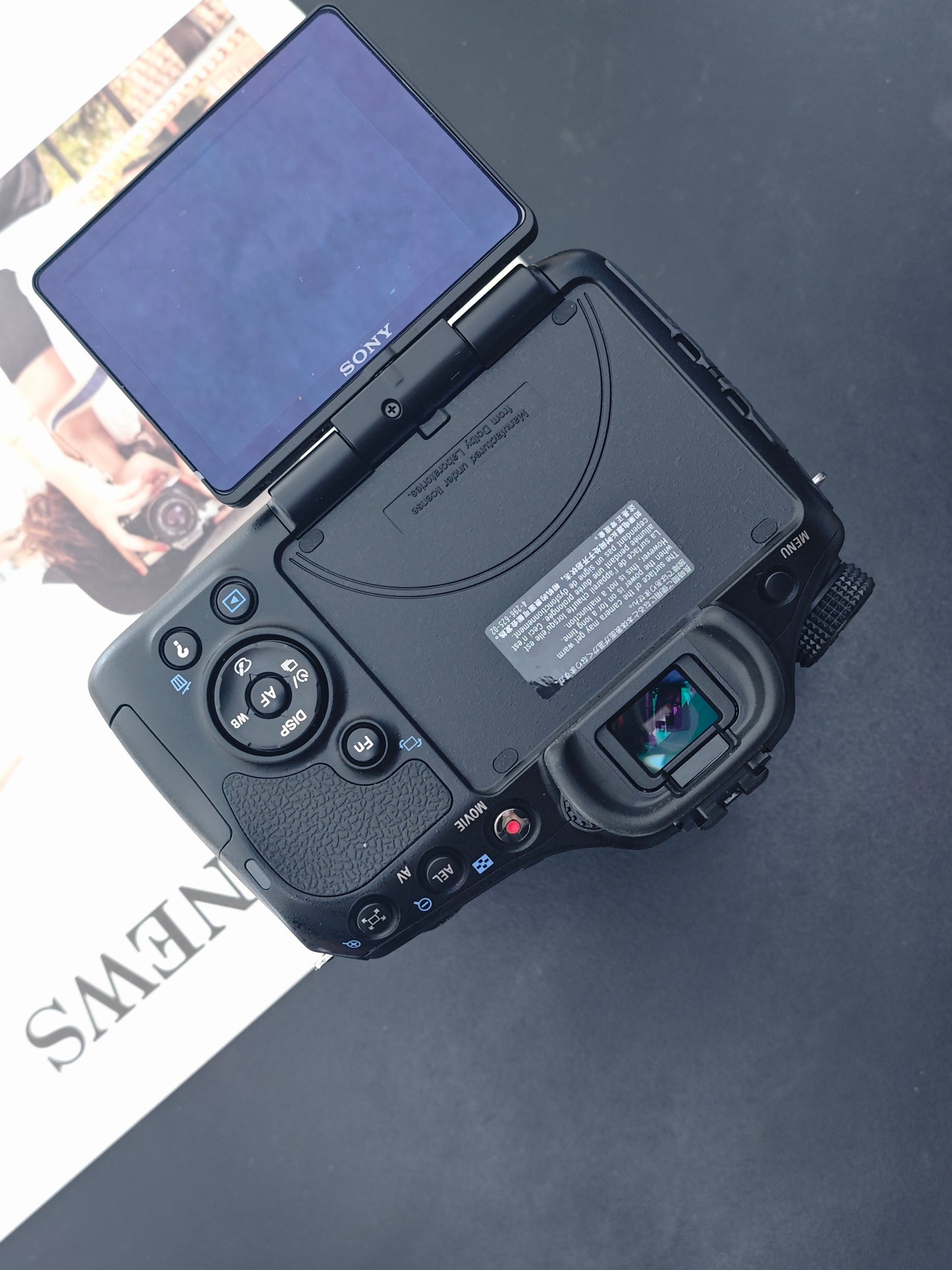 Used Sony SLT-A65 with DT 18-55mm F3.5-5.6 SAM II Digital Camera [JPN only, with box]