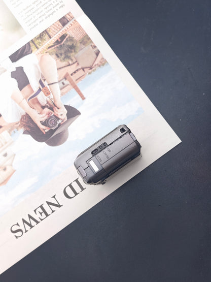 *READ* Ricoh R1s
