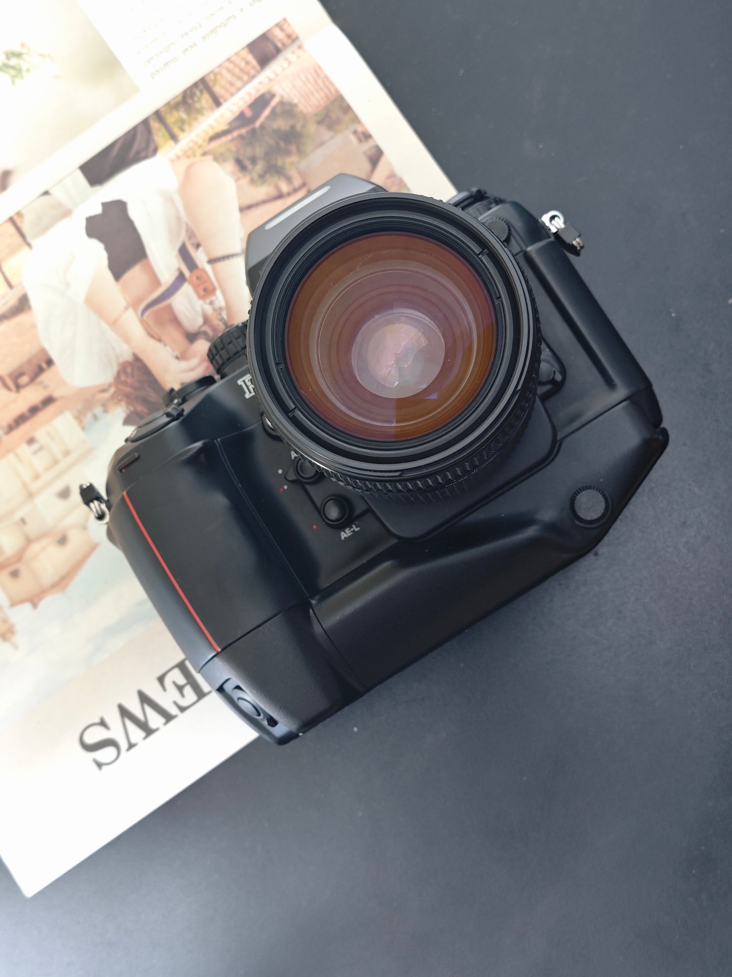 Nikon F4S with Nikon AF Nikkor 35-70mm F2.8 D [+MF-23]