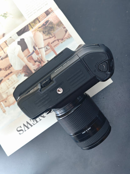Nikon F4S with Nikon AF Nikkor 35-70mm F2.8 D [+MF-23]