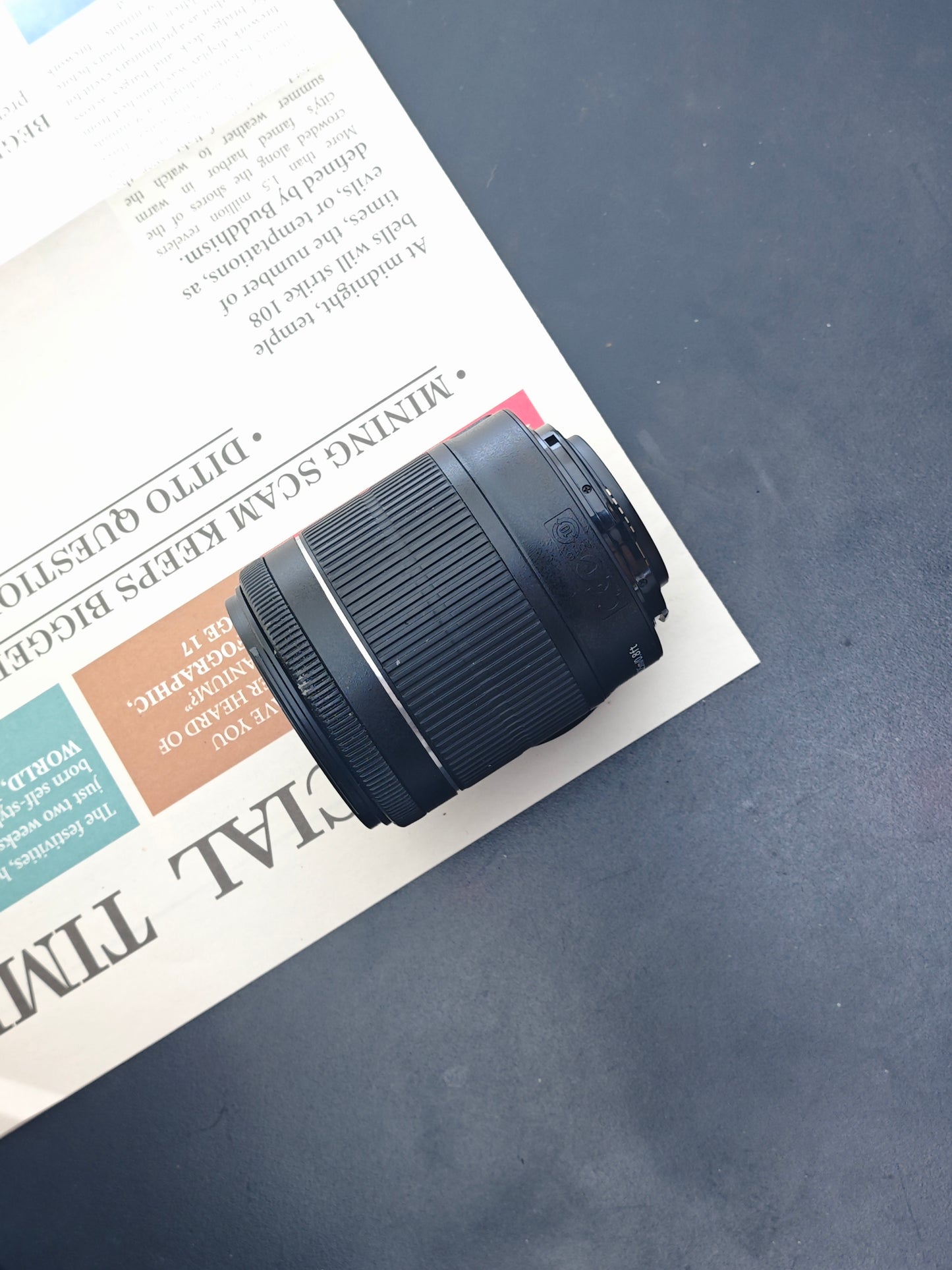 Canon Zoom Lens EF-S 18-55mm F3.5-5.6 IS STM