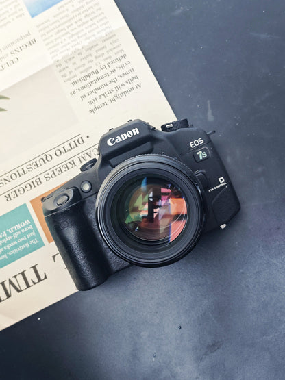 Canon EOS 7S with Canon Lens EF 85mm F1.8