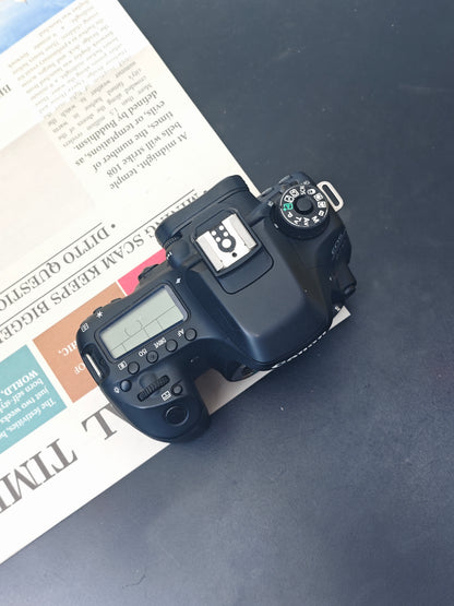 Used Canon EOS 80D body Digital Camera [No charger, with box]