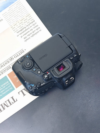 Used Canon EOS 80D body Digital Camera [No charger, with box]