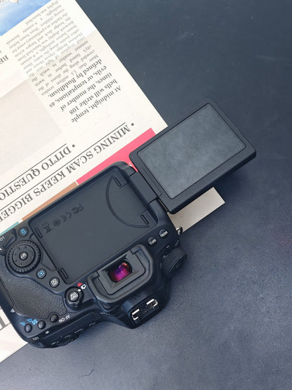 Used Canon EOS 80D body Digital Camera [No charger, with box]
