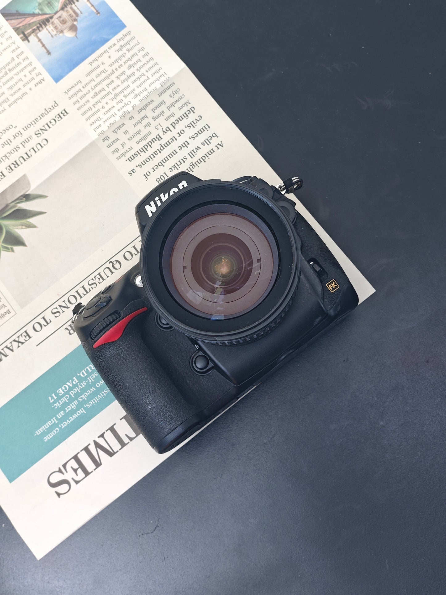 Used Nikon D700 with Nikon AF-s Nikkor 18-70mm F3.5-4.5 ED DX