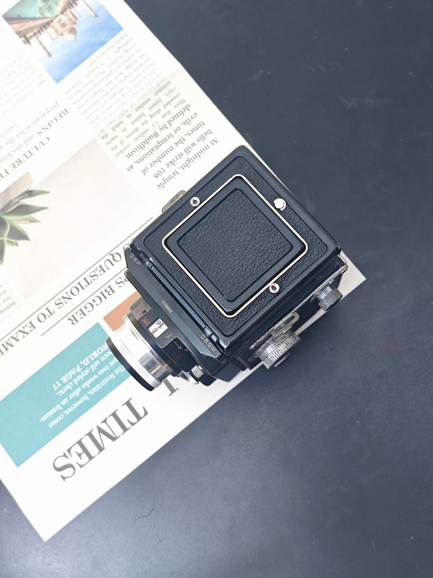 *READ* Rolleiflex 2.8A (Type 1)