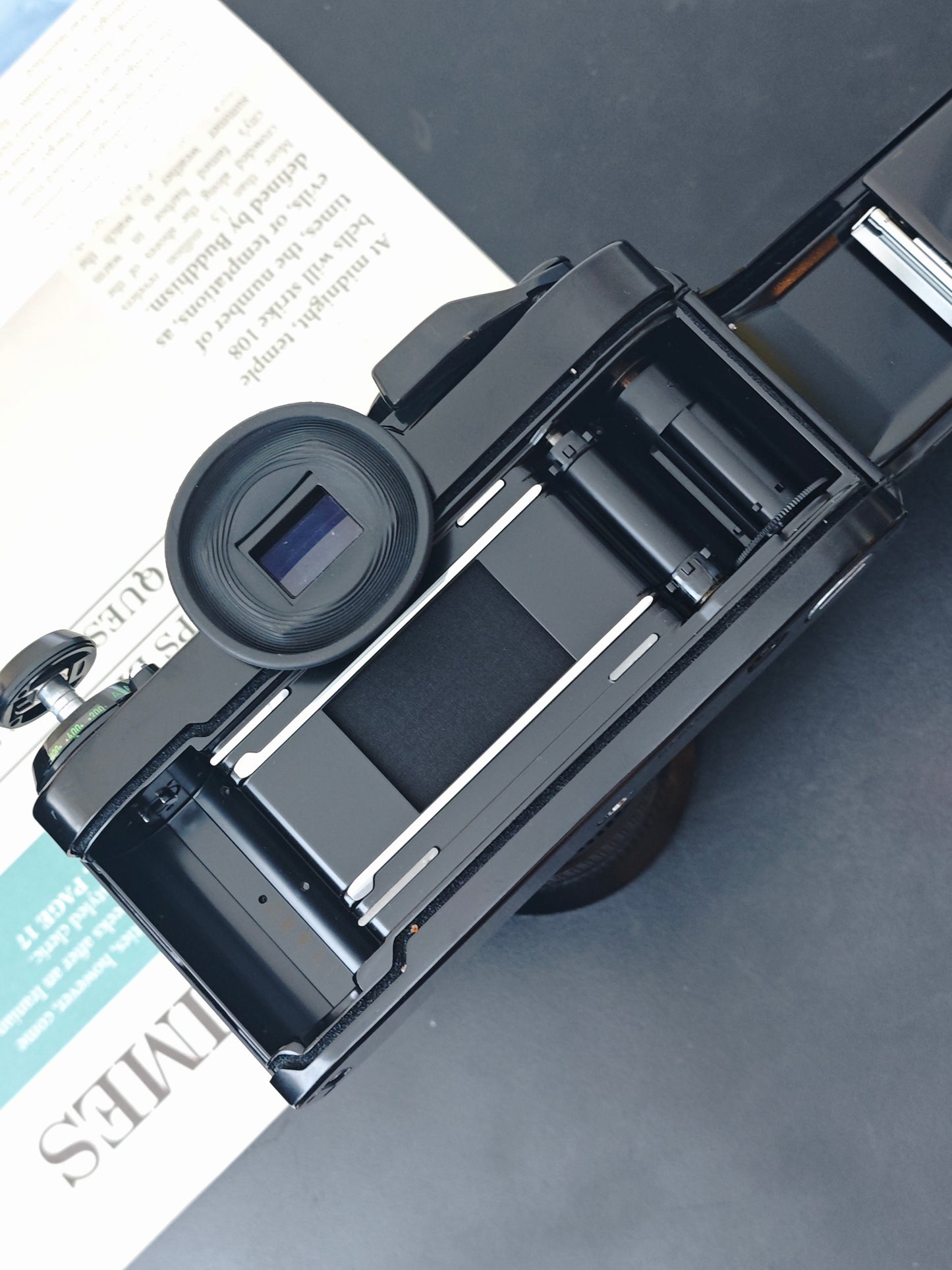 Canon AE-1 Program with Canon Zoom Lens FD 35-105mm F3.5
