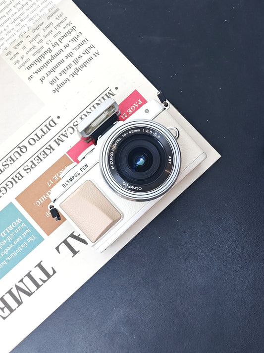 Used Olympus PEN Lite E-PL7 with M.Zuiko 14-42mm F3.5-5.6 EZ ED MSC [+4FS1, No charger] #BHAA64956