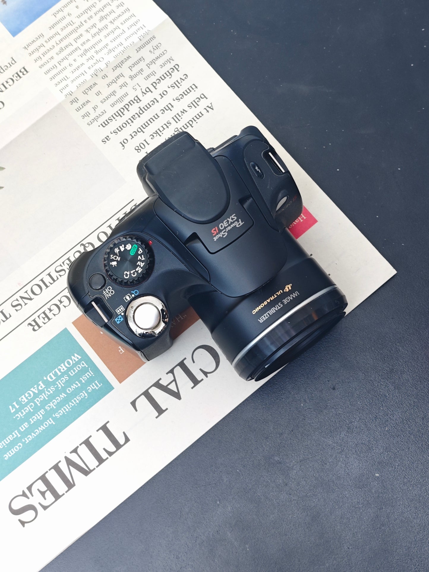 Used Canon PowerShot SX30 IS Digital Camera [No charger]