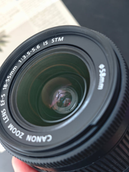 Used Canon EOS Kiss X7i with EF-S 18-55mm F3.5-5.6 IS STM [No charger]