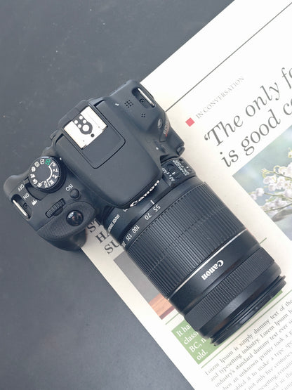 Used Canon EOS Kiss X7 with Canon Lens Zoom EF-S 55-250mm F4-5.6 [No charger]
