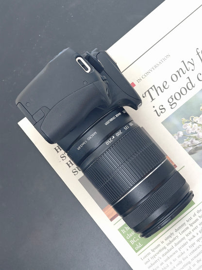 Used Canon EOS Kiss X7 with Canon Lens Zoom EF-S 55-250mm F4-5.6 [No charger]